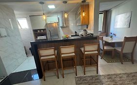 La Residence Elegante Flat Goiânia - Liah